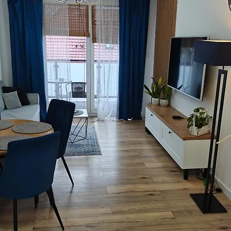 Lux Parking Gratis Zlotow (Greater Poland)